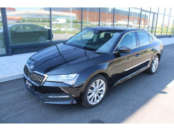 Škoda Superb 2.0 TDI Ambition DSG 