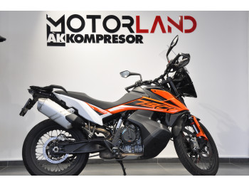KTM 790 ADVENTURE 