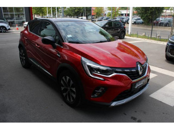 Renault Captur 1.3 tCe DCT Intens 