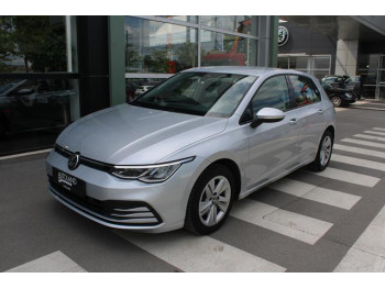 Volkswagen Golf 8 1.0 TSI Life 