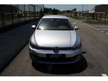 Volkswagen Golf 8 2.0 TDI DSG Life 