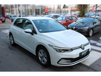 Volkswagen Golf 8 1.0 TSI Life 