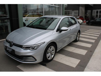 Volkswagen Golf 8 1.0 TSI Life 
