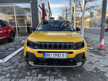 Jeep Avenger MHEV 1.2 100ks DCT6 Summit DEMO 
