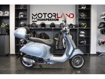 Vespa Primavera 125 