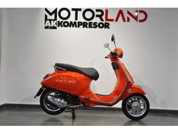 Vespa Primavera 125 
