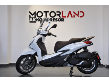 Piaggio BEVERLY 400 HPE 