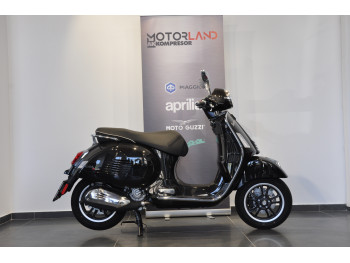 Vespa GTS 300 SUPER 
