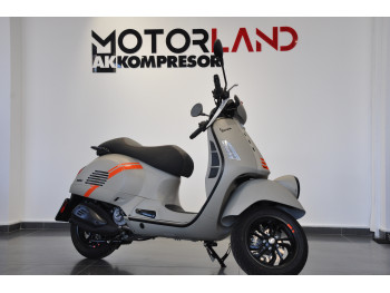 Vespa GTV 300 