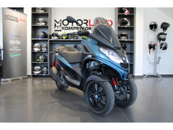 Piaggio MP3 300 Sport 