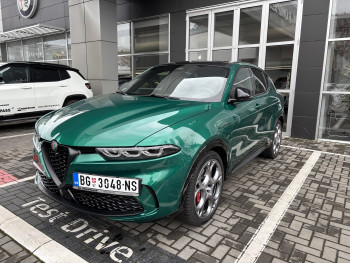 Alfa Romeo Tonale 1.5 MHEV 160ks DCT7 Veloce DEMO 