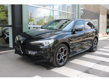 Alfa Romeo Stelvio 2.0 VELOCE AUT 
