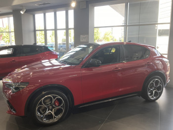 Alfa Romeo Stelvio 2.0 Petrol 280KS Q4 AT8 VELOCE 
