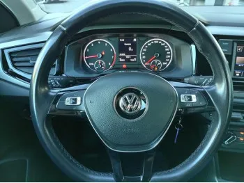 Volkswagen Polo 1.0 Comfortline 