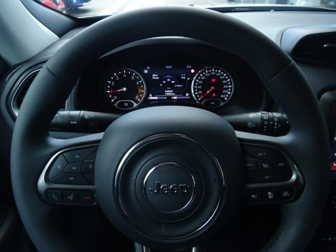 Jeep Renegade 1.3 Limited AUT 