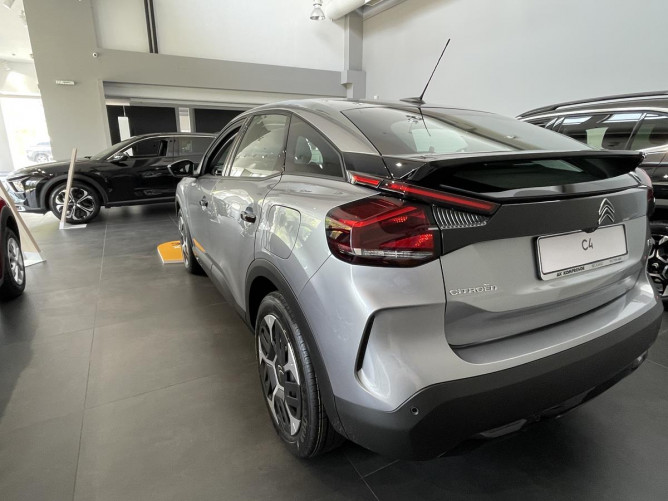 CITROEN C4 1.2 100ks FELL 