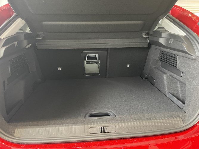CITROEN C4 1.2L 130ks  EAT8 MAX 