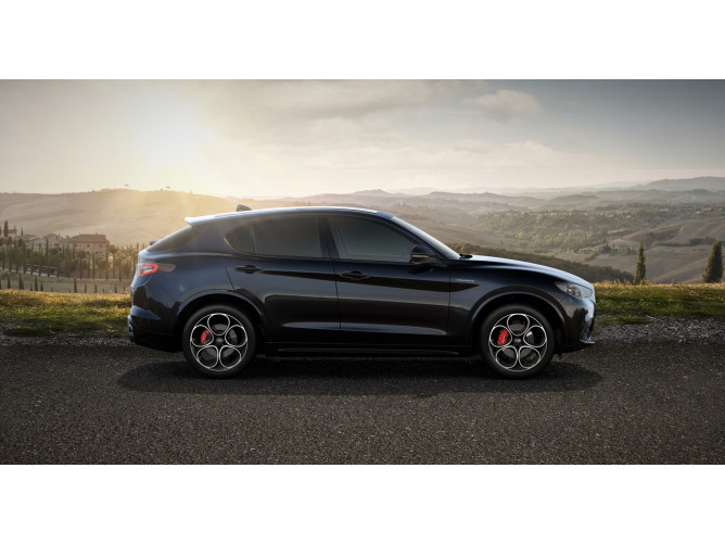 Alfa Romeo Stelvio 2.0 Petrol 280KS Q4 AT8 VELOCE 