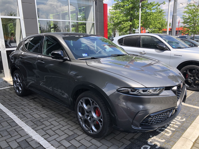 Alfa Romeo Tonale 1.5 MHEV 160ks+20ks FWD DCT7 VELOCE 