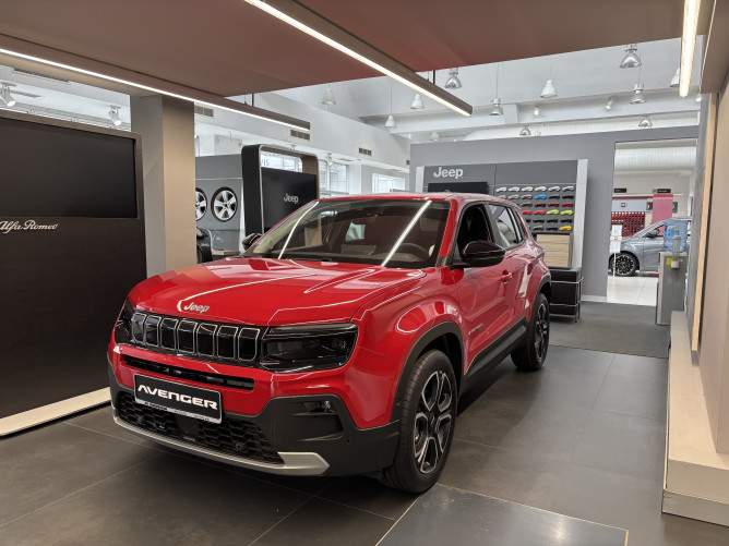 Jeep Avenger MHEV 1.2 100ks DCT6 Summit 