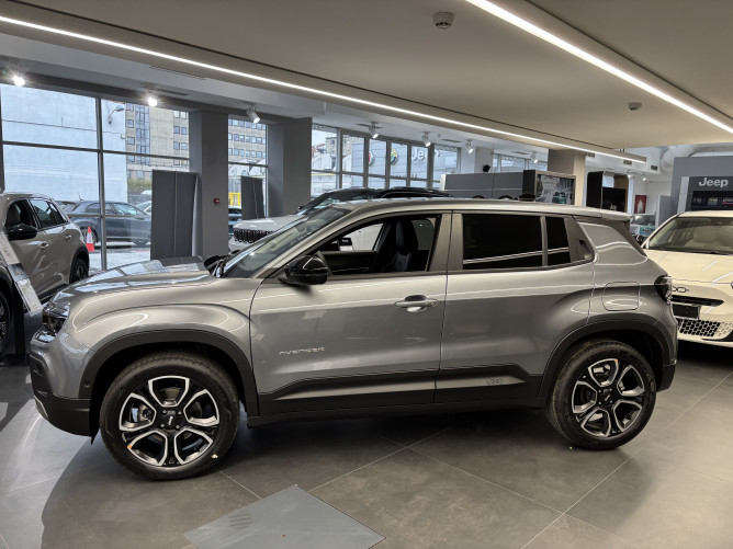 Jeep Avenger MHEV 1.2 100ks DCT6 Summit 