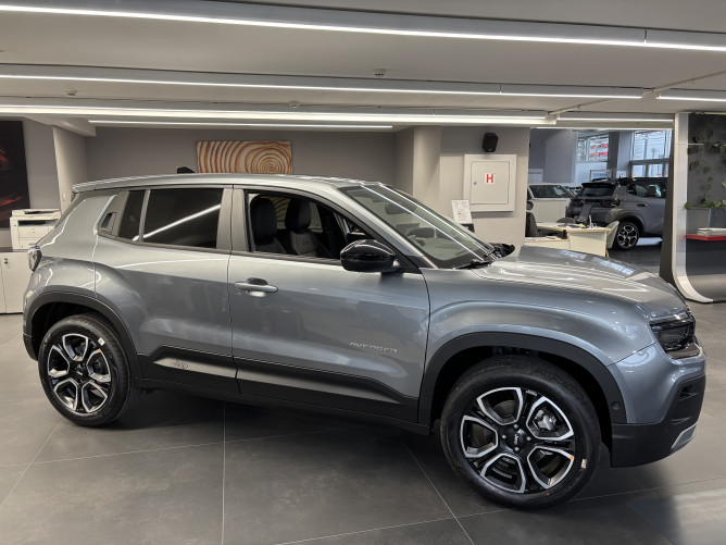 Jeep Avenger MHEV 1.2 100ks DCT6 Summit 