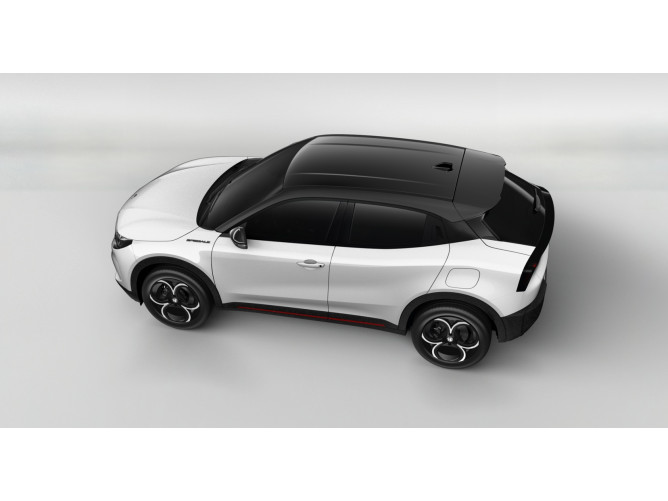 Alfa Romeo Junior 1.2 136ks MHEV DCT6 SPECIALE 
