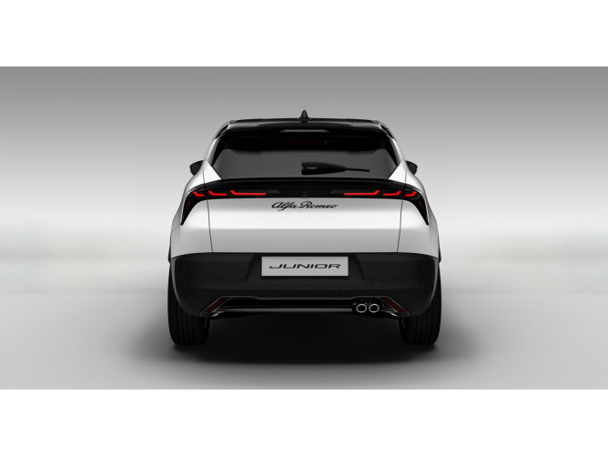Alfa Romeo Junior 1.2 136ks MHEV DCT6 SPECIALE 