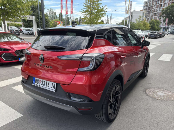 CAPTUR Esprit Alpine TCe 140 EDC DEMO 