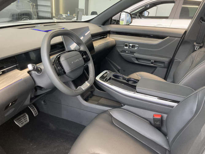 Jetour Dashing 1.6T 197ks 7DCT - Travel Version 