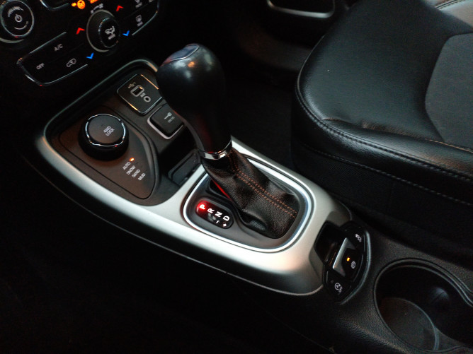 Jeep Compass 2.0 Longitude 4x4AUT 