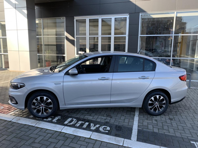 Fiat Tipo Sedan 1.4 95ks Mirror Style 