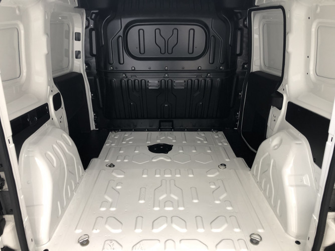 Fiat Doblo Cargo 1.6 mjtd 105ks 