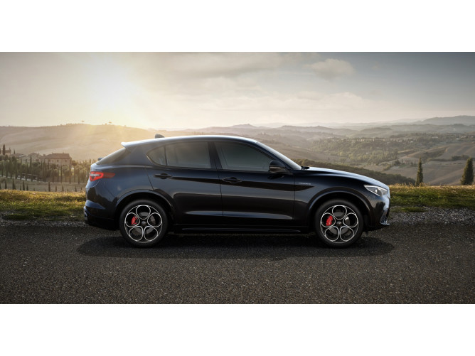 Alfa Romeo Stelvio 2.0 Petrol 280KS Q4 AT8 VELOCE 