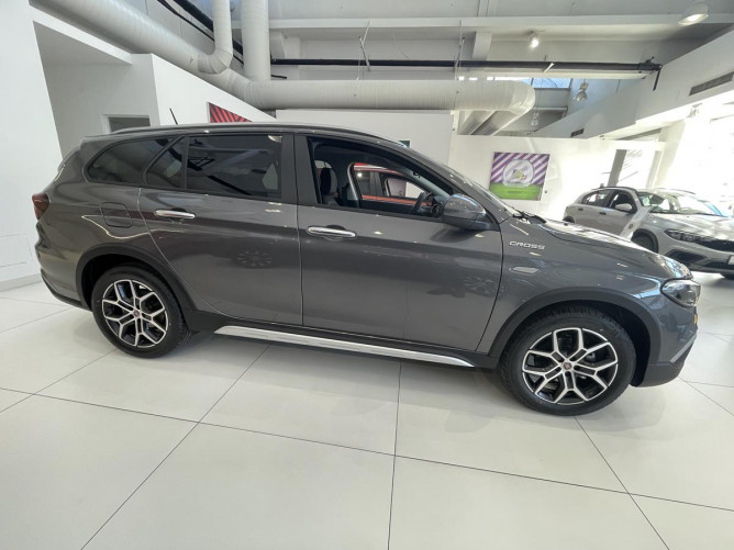Tipo SW CROSS 1.6mjtd 130ks 