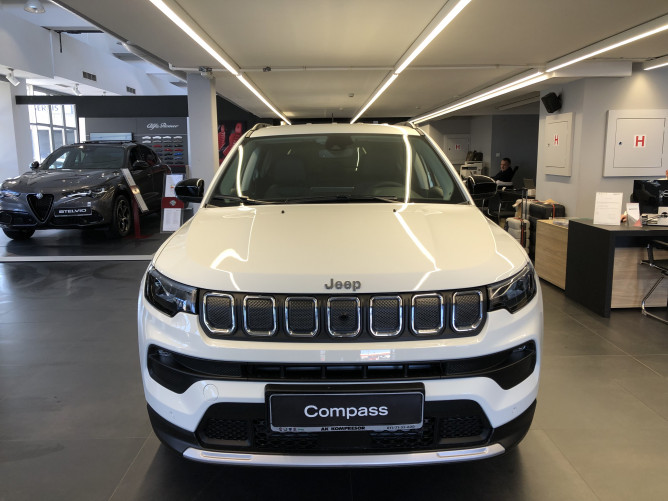 Jeep Compass e-Hybrid 1.5 MHEV 130ks+20ks DCT7 Limited - Pack 2 
