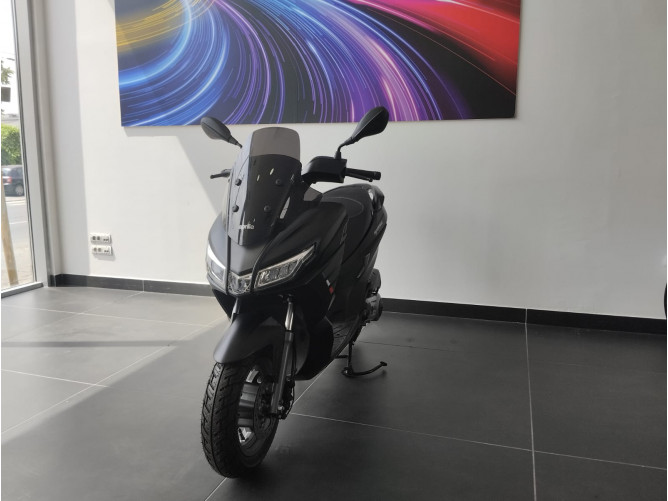 Aprilia SXR 50 