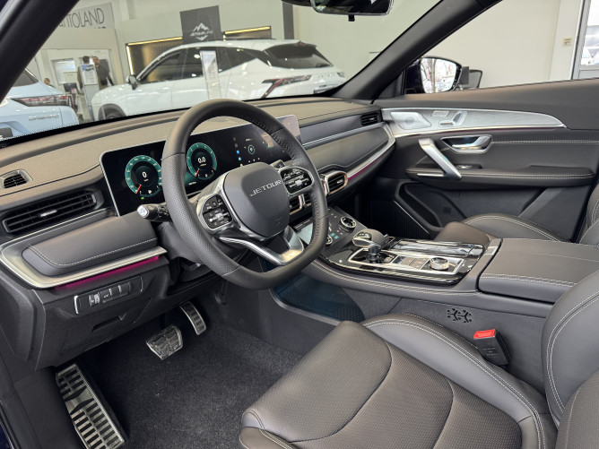 X70 Plus 1.6T 197ks 7DCT 