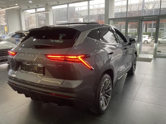 Jetour Dashing 1.6T 197ks 7DCT - Travel Version 