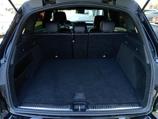Mercedes Benz GLC 220 D 4MATIC 