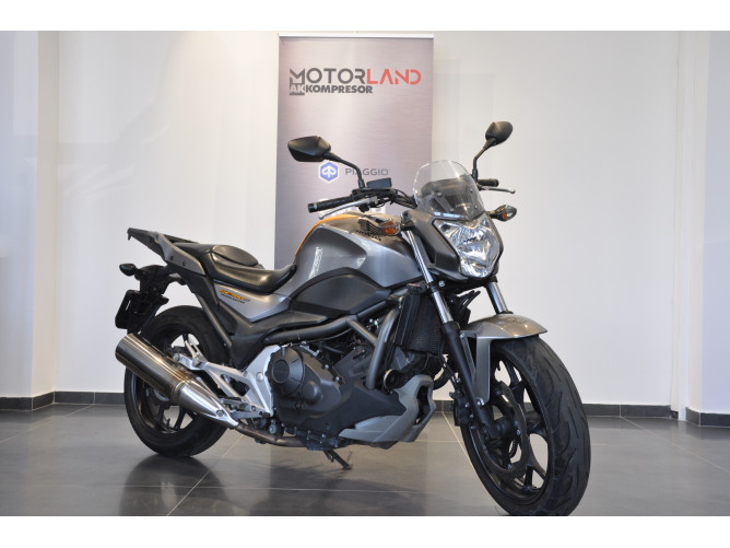 Honda NC700S 