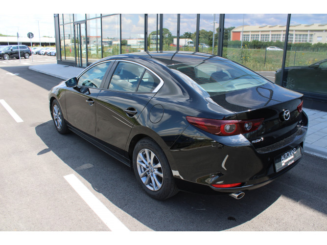 Mazda 3 2.0 eSkyactiv G 