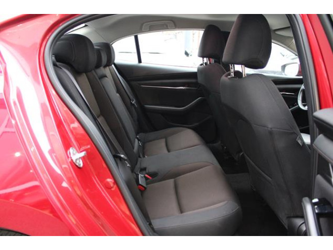 Mazda 3 G122 Skyactiv 