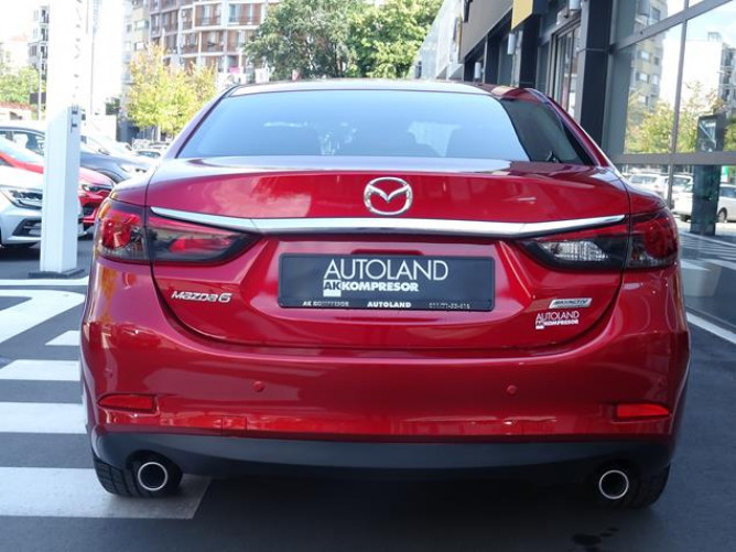Mazda 6 2.0 Attraction 