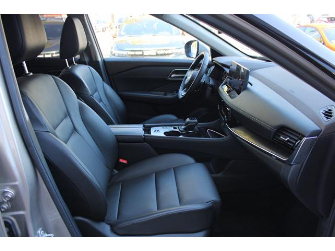 Nissan X-Trail 1.5 CVT HYBRID 