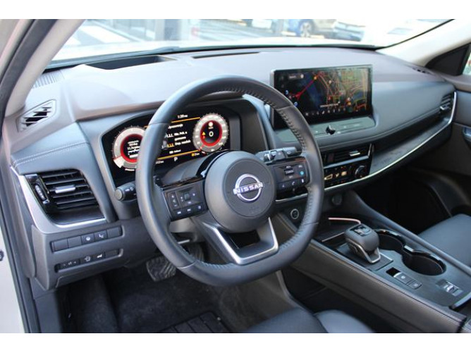 Nissan X-Trail 1.5 CVT HYBRID 
