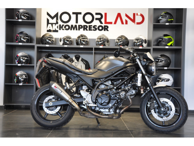 Suzuki SV650 