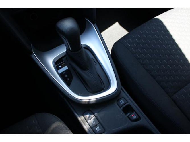Toyota Yaris Cross 1.5 iE Hybrid 