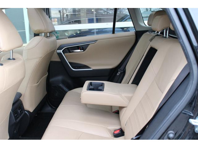 Toyota RAV 4 2.5 HYBRID AUT 