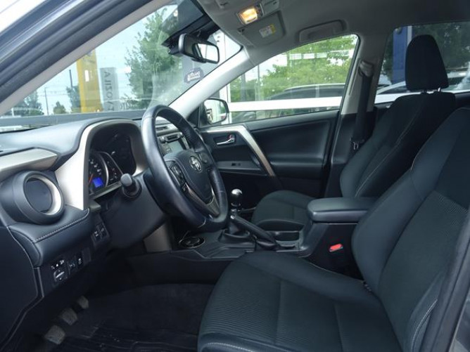 Toyota RAV 4 2.0 4x4 Elegant 